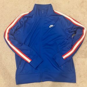 ***NEW LISTING*** Men’s Nike Track jacket
